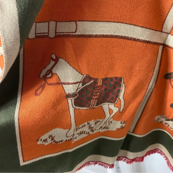 Equestrian themed pashmina designer inspired - Picture 4 of 10